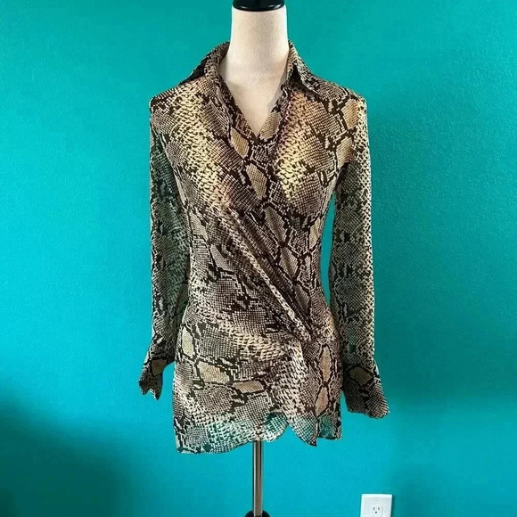 NWT Zara Animal Print Snakeskin Chiffon Wrap Blouse Long Sleeve Top Size XS - Picture 3 of 7